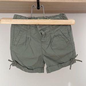 Adorable grey-green shorts